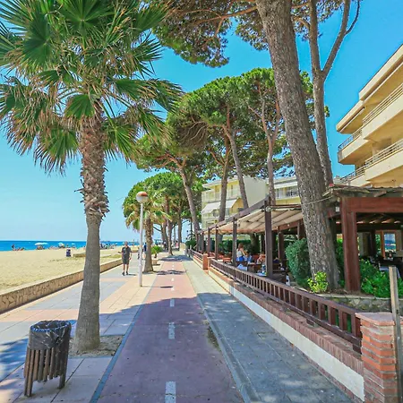 Tucan - Only Families Apartment Cambrils